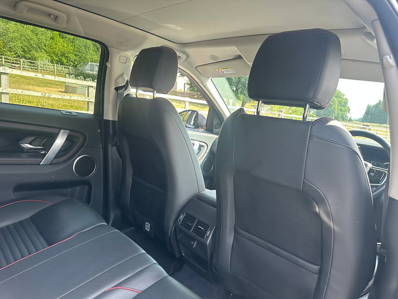 Land Rover Discovery Sport 1.5 P300e 12.2kWh Urban Edition SUV 5dr Petrol Plug-in Hybrid Auto 4WD Euro 6 (s/s) (309 ps) 5dr Automatic 2026