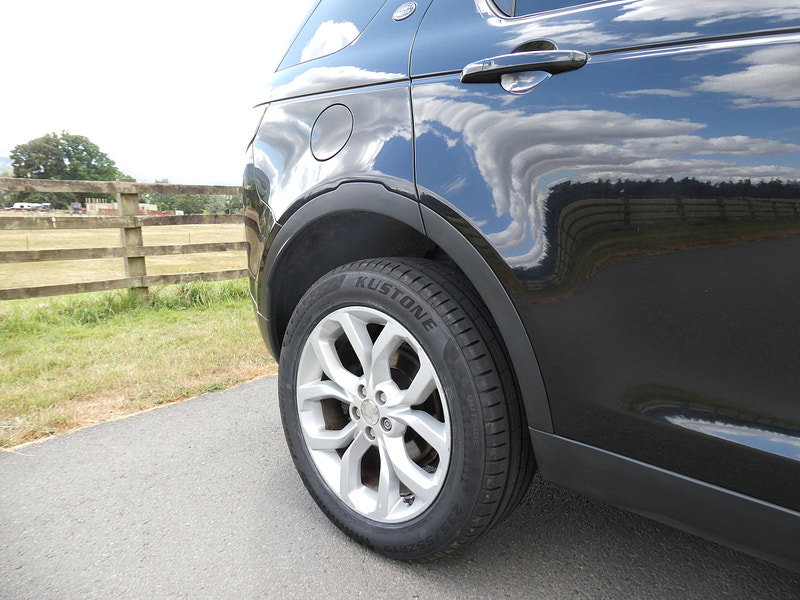 Land Rover Discovery Sport 2.2 SD4 HSE SUV 5dr Diesel Auto 4WD Euro 5 (s/s) (190 ps) 5dr Automatic 2026