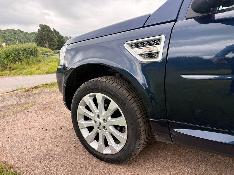 Land Rover Freelander 2 2.2 SD4 HSE Lux SUV 5dr Diesel CommandShift 4WD Euro 5 (190 ps) 5dr Automatic 2026