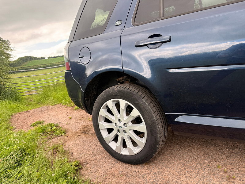 Land Rover Freelander 2 2.2 SD4 HSE Lux SUV 5dr Diesel CommandShift 4WD Euro 5 (190 ps) 5dr Automatic 2026