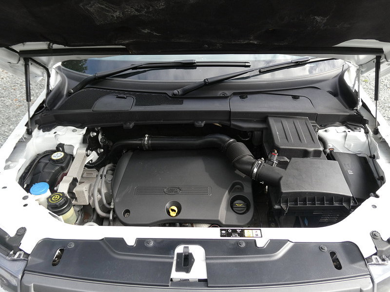 Land Rover Freelander 2 2.2 SD4 HSE SUV 5dr Diesel CommandShift 4WD Euro 5 (190 ps) 5dr Automatic 2026