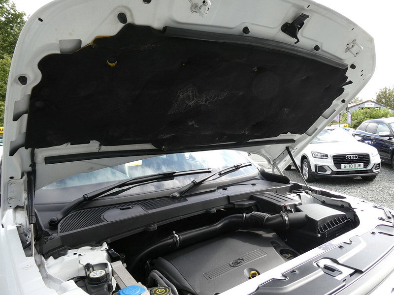 Land Rover Freelander 2 2.2 SD4 HSE SUV 5dr Diesel CommandShift 4WD Euro 5 (190 ps) 5dr Automatic 2026