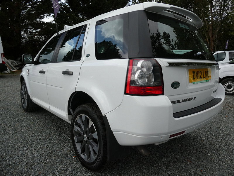 Land Rover Freelander 2 2.2 SD4 HSE SUV 5dr Diesel CommandShift 4WD Euro 5 (190 ps) 5dr Automatic 2026