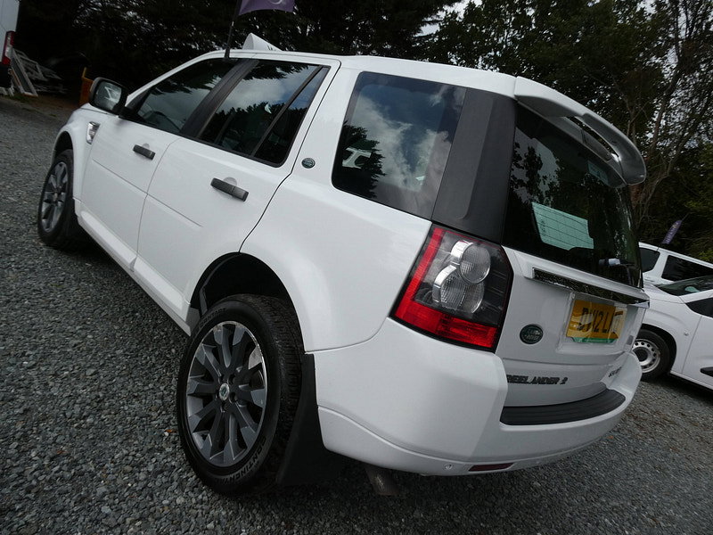 Land Rover Freelander 2 2.2 SD4 HSE SUV 5dr Diesel CommandShift 4WD Euro 5 (190 ps) 5dr Automatic 2026