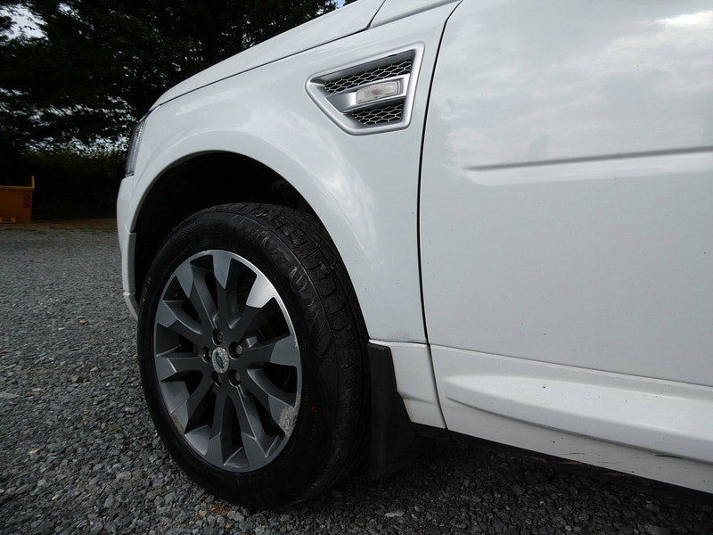 Land Rover Freelander 2 2.2 SD4 HSE SUV 5dr Diesel CommandShift 4WD Euro 5 (190 ps) 5dr Automatic 2026