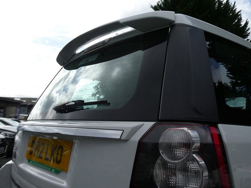 Land Rover Freelander 2 2.2 SD4 HSE SUV 5dr Diesel CommandShift 4WD Euro 5 (190 ps) 5dr Automatic 2026