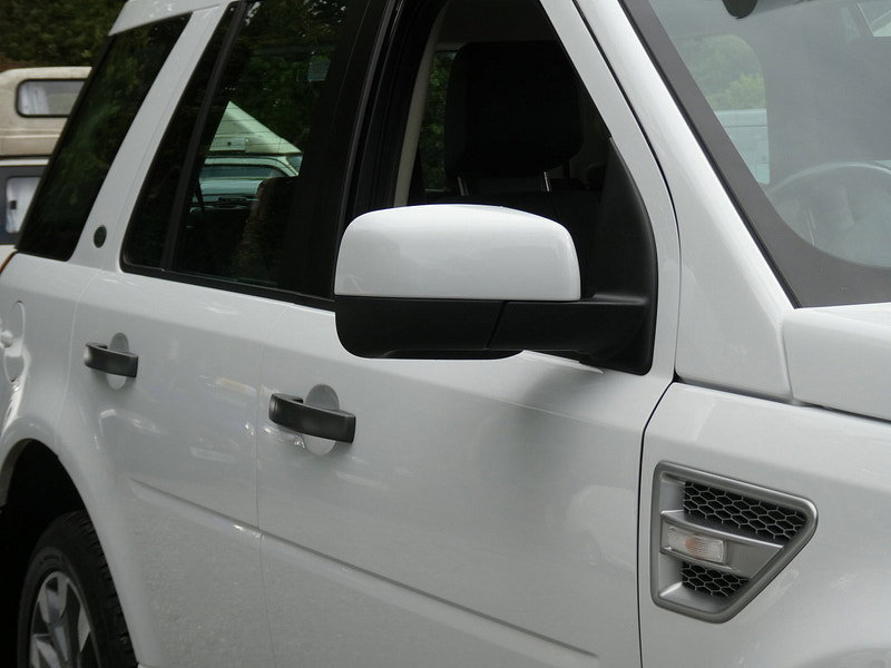 Land Rover Freelander 2 2.2 SD4 HSE SUV 5dr Diesel CommandShift 4WD Euro 5 (190 ps) 5dr Automatic 2026