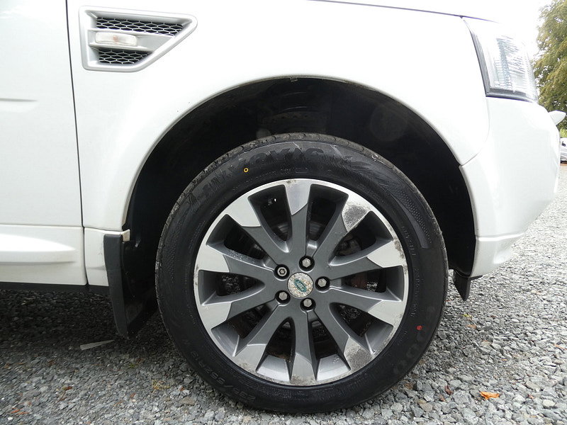 Land Rover Freelander 2 2.2 SD4 HSE SUV 5dr Diesel CommandShift 4WD Euro 5 (190 ps) 5dr Automatic 2026