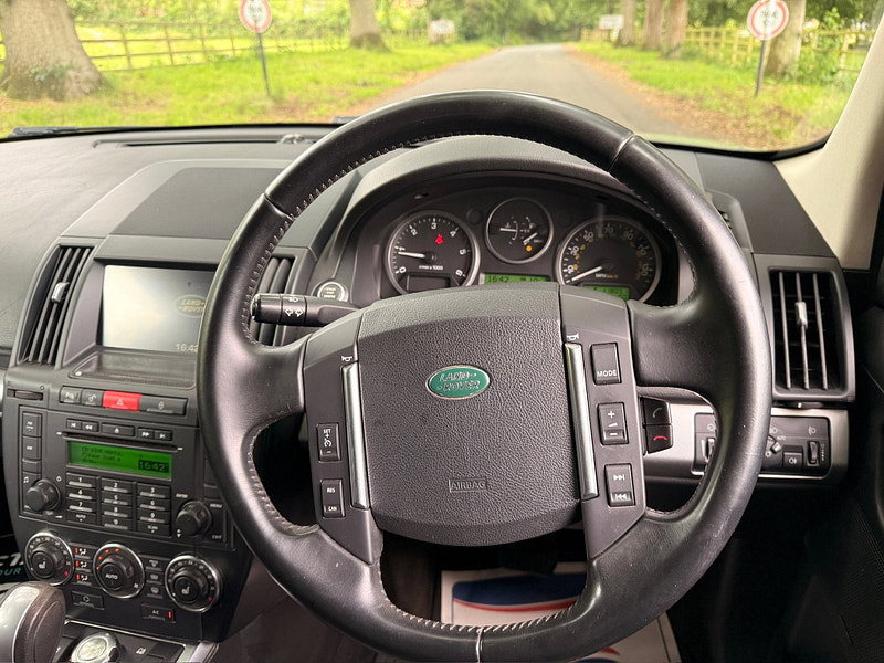 Land Rover Freelander 2 2.2 SD4 XS SUV 5dr Diesel CommandShift 4WD Euro 5 (190 ps) 5dr Automatic 2026