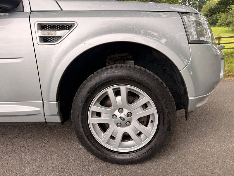 Land Rover Freelander 2 2.2 SD4 XS SUV 5dr Diesel CommandShift 4WD Euro 5 (190 ps) 5dr Automatic 2026