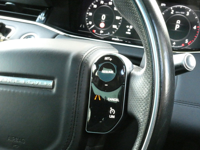 Land Rover Range Rover Evoque 2.0 D180 R-Dynamic SE SUV 5dr Diesel Auto 4WD Euro 6 (s/s) (180 ps) 5dr Automatic 2026
