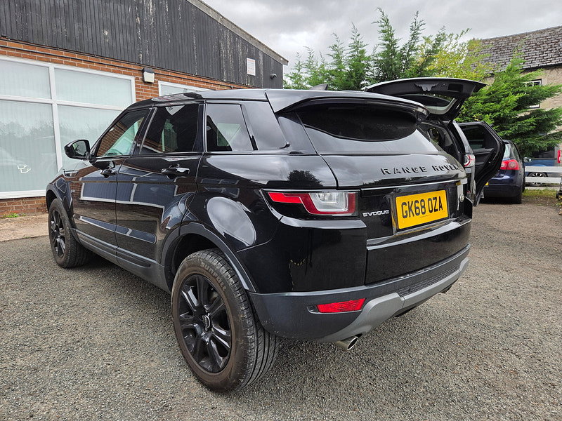 Land Rover Range Rover Evoque 2.0 eD4 SE Tech SUV 5dr Diesel Manual FWD Euro 6 (s/s) (150 ps) 5dr Manual 2026