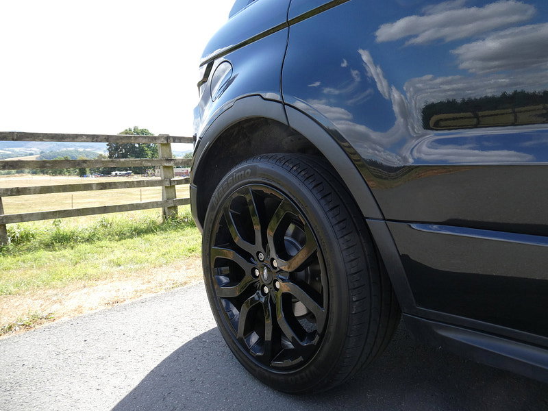 Land Rover Range Rover Evoque 2.2 SD4 Dynamic SUV 5dr Diesel Auto 4WD Euro 5 (s/s) (190 ps) 5dr Automatic 2026