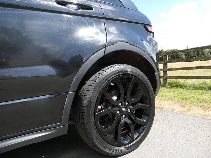 Land Rover Range Rover Evoque 2.2 SD4 Dynamic SUV 5dr Diesel Auto 4WD Euro 5 (s/s) (190 ps) 5dr Automatic 2026