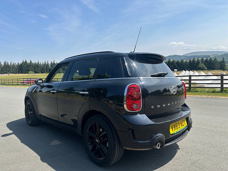 MINI Countryman 2.0 Cooper SD SUV 5dr Diesel Manual Euro 5 (s/s) (143 ps) 5dr Manual 2026