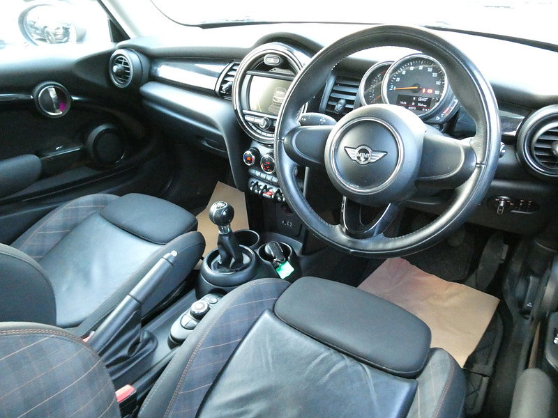 MINI Hatch 1.5 Cooper Seven Hatchback 3dr Petrol Manual Euro 6 (s/s) (136 ps) 3dr Manual 2026
