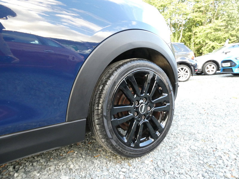 MINI Hatch 1.5 Cooper Seven Hatchback 3dr Petrol Manual Euro 6 (s/s) (136 ps) 3dr Manual 2026