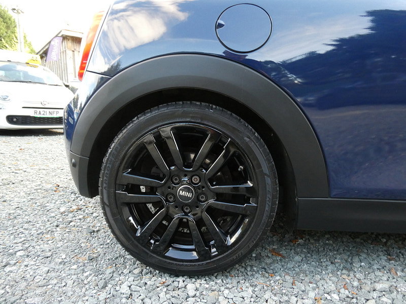 MINI Hatch 1.5 Cooper Seven Hatchback 3dr Petrol Manual Euro 6 (s/s) (136 ps) 3dr Manual 2026