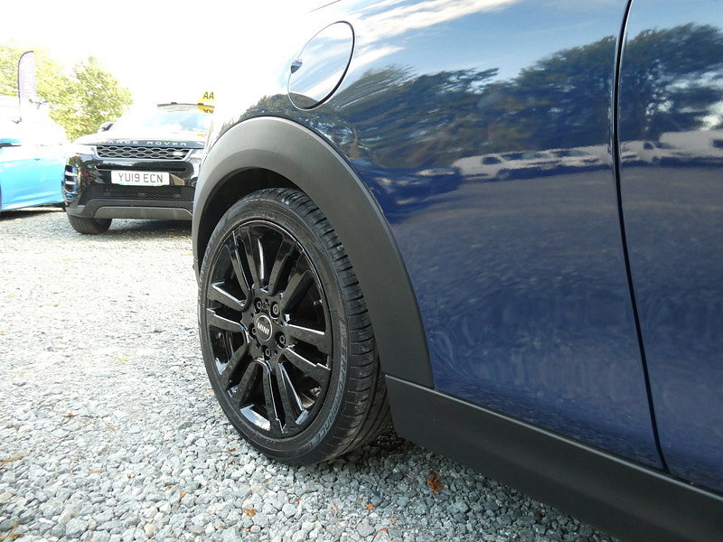MINI Hatch 1.5 Cooper Seven Hatchback 3dr Petrol Manual Euro 6 (s/s) (136 ps) 3dr Manual 2026