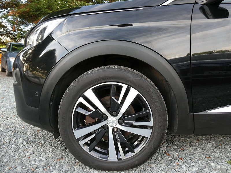 Peugeot 3008 1.2 PureTech Allure SUV 5dr Petrol Manual Euro 6 (s/s) (130 ps) 5dr Manual 2026