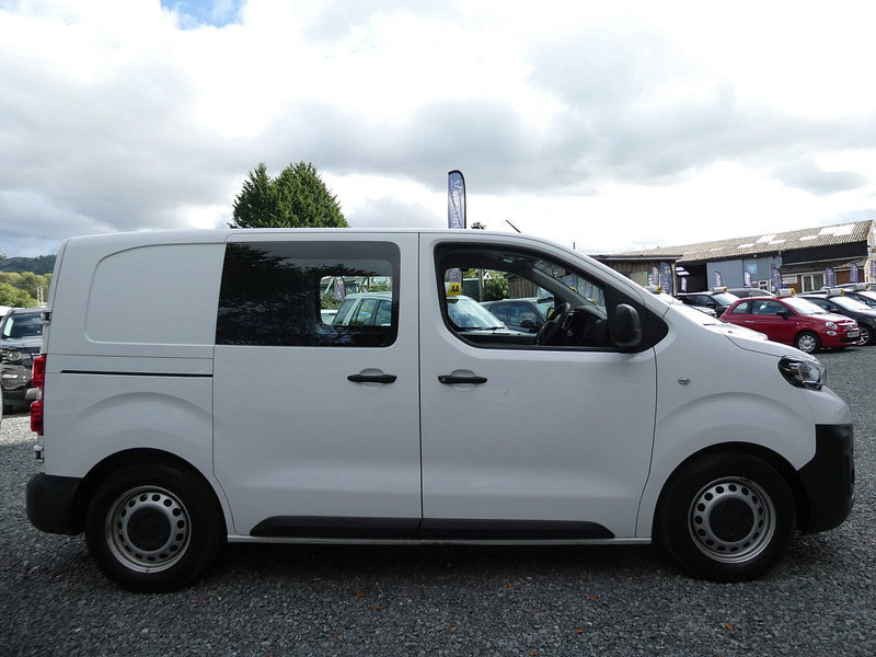 Peugeot Expert 1.5 BlueHDi 1000 Professional Compact Panel Van 6dr Diesel Manual SWB Euro 6 (s/s) (100 bhp) 6dr Manual 2026