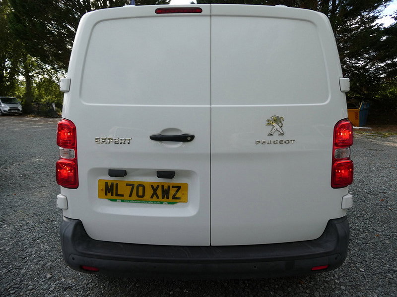 Peugeot Expert 1.5 BlueHDi 1000 Professional Compact Panel Van 6dr Diesel Manual SWB Euro 6 (s/s) (100 bhp) 6dr Manual 2026