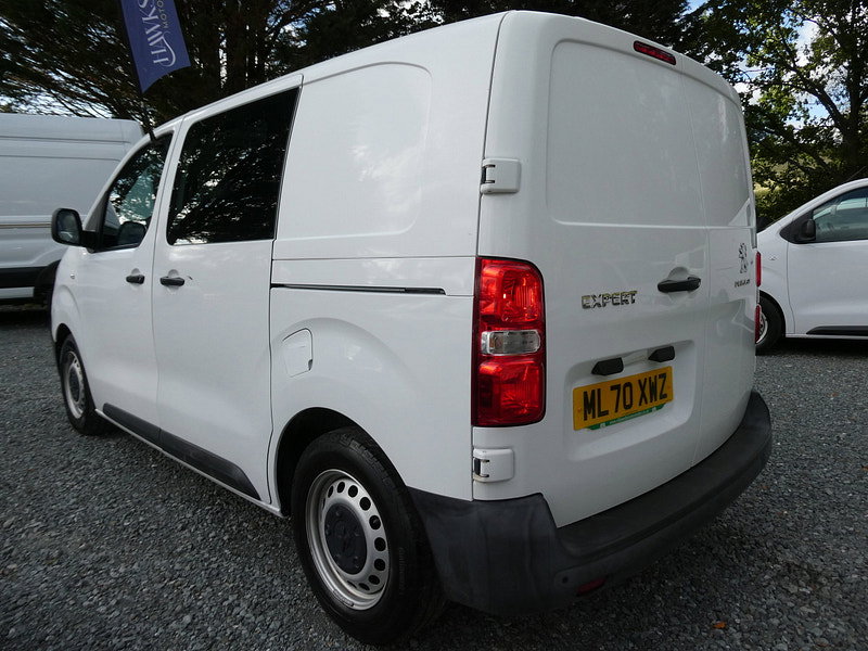 Peugeot Expert 1.5 BlueHDi 1000 Professional Compact Panel Van 6dr Diesel Manual SWB Euro 6 (s/s) (100 bhp) 6dr Manual 2026