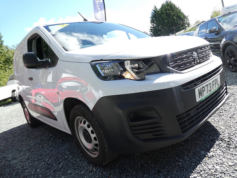 Peugeot Partner 1.5 BlueHDi 1000 Professional Premium + Standard Panel Van 5dr Diesel Manual SWB Euro 6 (s/s) (100 bhp) 5dr Manual 2026