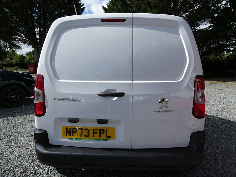 Peugeot Partner 1.5 BlueHDi 1000 Professional Premium + Standard Panel Van 5dr Diesel Manual SWB Euro 6 (s/s) (100 bhp) 5dr Manual 2026