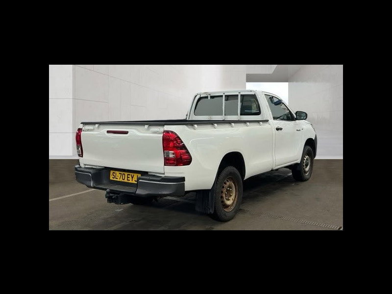 Toyota Hilux 2.4 D-4D Active Narrow Body Pickup 2dr Diesel Manual 4WD Euro 6 (150 ps) 2dr Manual 2026