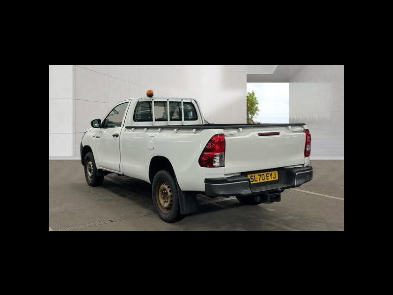 Toyota Hilux 2.4 D-4D Active Narrow Body Pickup 2dr Diesel Manual 4WD Euro 6 (150 ps) 2dr Manual 2026