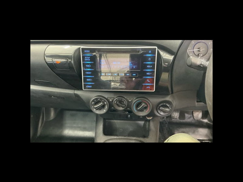 Toyota Hilux 2.4 D-4D Active Narrow Body Pickup 2dr Diesel Manual 4WD Euro 6 (150 ps) 2dr Manual 2026