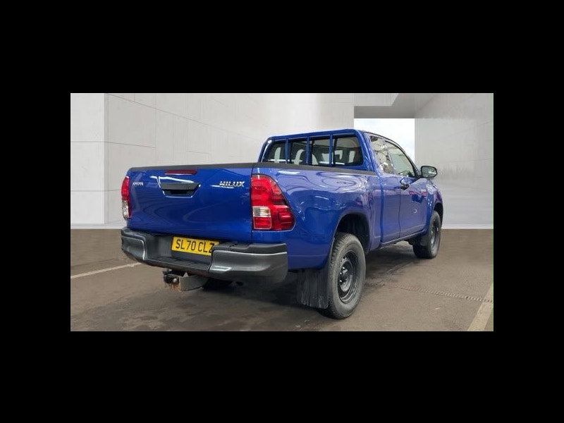Toyota Hilux 2.4 D-4D Active Extra Pickup Extended Cab 4dr Diesel Manual 4WD Euro 6 (s/s) (150 ps) 4dr Manual 2026