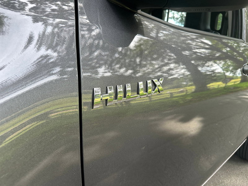 Toyota Hilux 2.4 D-4D Active Extra Pickup Extended Cab 4dr Diesel Manual 4WD Euro 6 (s/s) (150 ps) 4dr Manual 2026