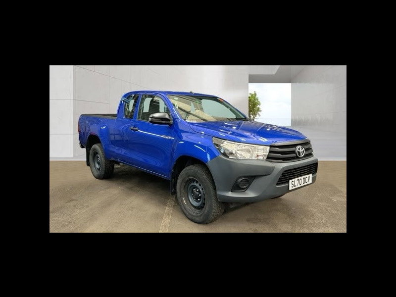 Toyota Hilux 2.4 D-4D Active Extra Pickup Extended Cab 4dr Diesel Manual 4WD Euro 6 (s/s) (150 ps) 4dr Manual 2026