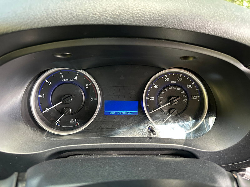 Toyota Hilux 2.4 D-4D Active Extra Pickup Extended Cab 4dr Diesel Manual 4WD Euro 6 (s/s) (150 ps) 4dr Manual 2026