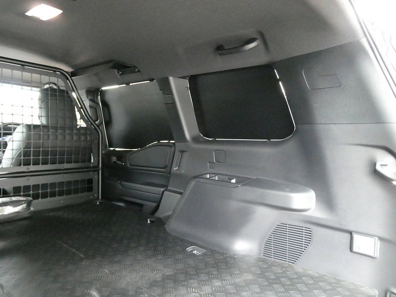 Toyota Land Cruiser 2.8D MHEV Panel Van 5dr Diesel Hybrid Auto 4WD LWB Euro 6 (s/s) (205 ps) 5dr Automatic 2026