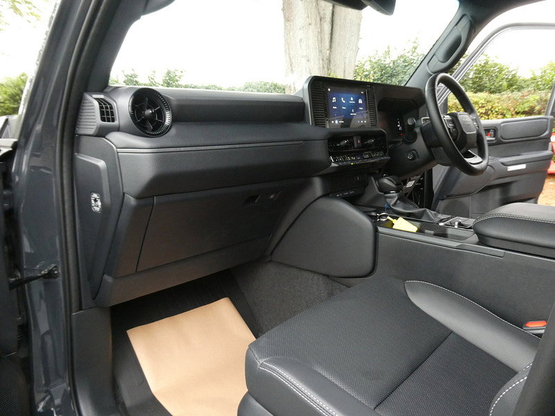 Toyota Land Cruiser 2.8D MHEV Panel Van 5dr Diesel Hybrid Auto 4WD LWB Euro 6 (s/s) (205 ps) 5dr Automatic 2026