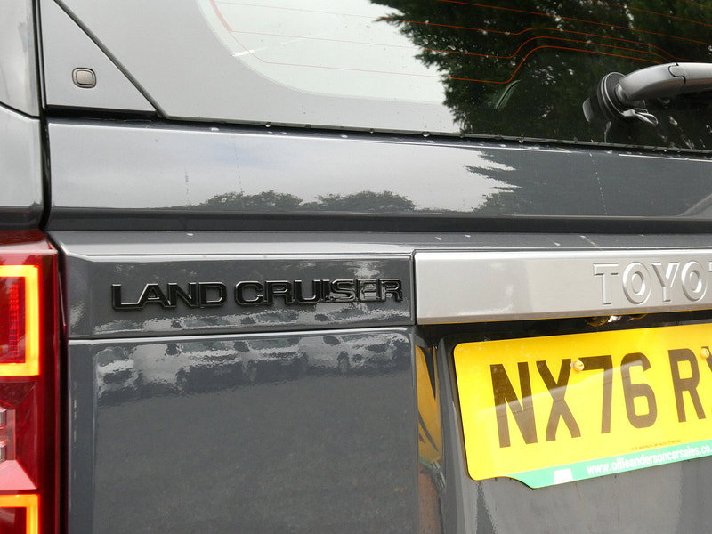 Toyota Land Cruiser 2.8D MHEV Panel Van 5dr Diesel Hybrid Auto 4WD LWB Euro 6 (s/s) (205 ps) 5dr Automatic 2026