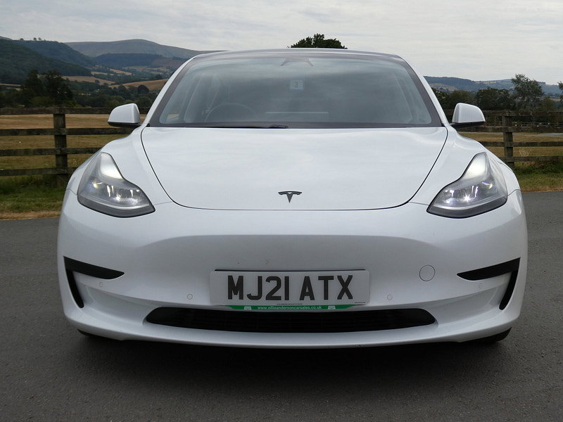 Tesla Model 3 Standard Range Plus Saloon 4dr Electric Auto RWD (241 bhp) 4dr Automatic 2026