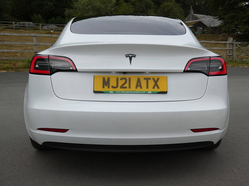 Tesla Model 3 Standard Range Plus Saloon 4dr Electric Auto RWD (241 bhp) 4dr Automatic 2026