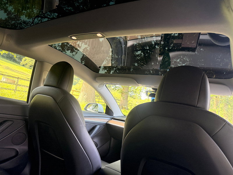 Tesla Model 3 Standard Range Plus Saloon 4dr Electric Auto RWD (241 bhp) 4dr Automatic 2026
