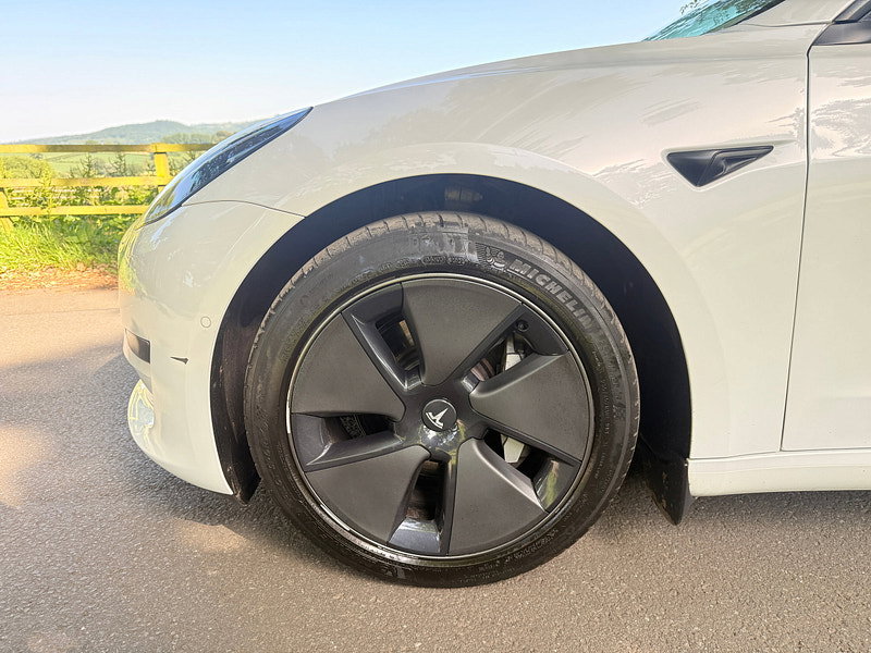 Tesla Model 3 Standard Range Plus Saloon 4dr Electric Auto RWD (241 bhp) 4dr Automatic 2026