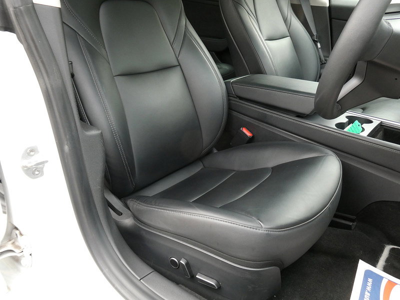 Tesla Model 3 Standard Range Plus Saloon 4dr Electric Auto RWD (241 bhp) 4dr Automatic 2026