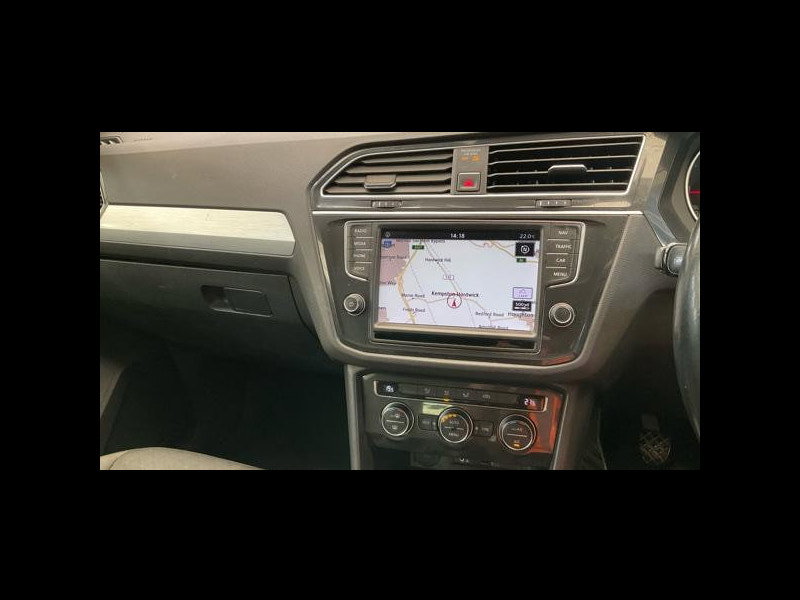 Volkswagen Tiguan 2.0 TDI BlueMotion Tech SE Navigation SUV 5dr Diesel Manual Euro 6 (s/s) (150 ps) 5dr Manual 2026