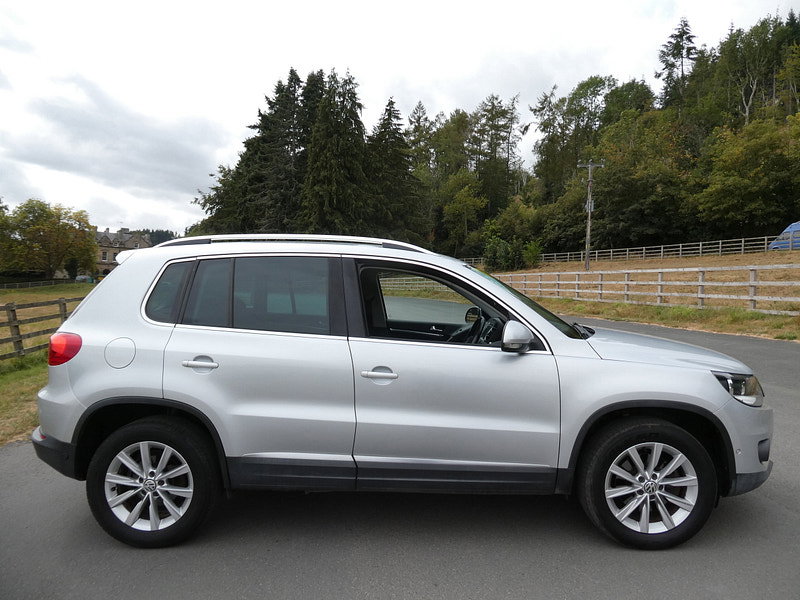 Volkswagen Tiguan 2.0 TDI BlueMotion Tech SE SUV 5dr Diesel Manual 4WD Euro 5 (s/s) (140 ps) 5dr Manual 2026