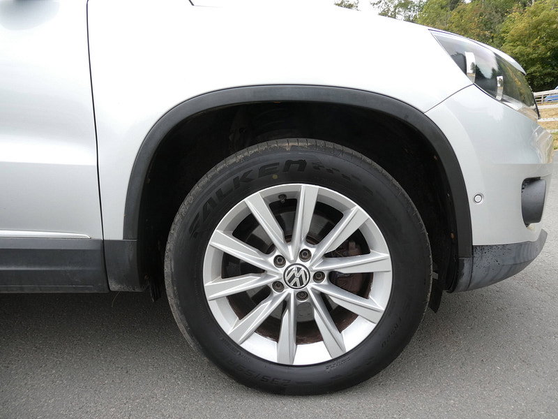 Volkswagen Tiguan 2.0 TDI BlueMotion Tech SE SUV 5dr Diesel Manual 4WD Euro 5 (s/s) (140 ps) 5dr Manual 2026