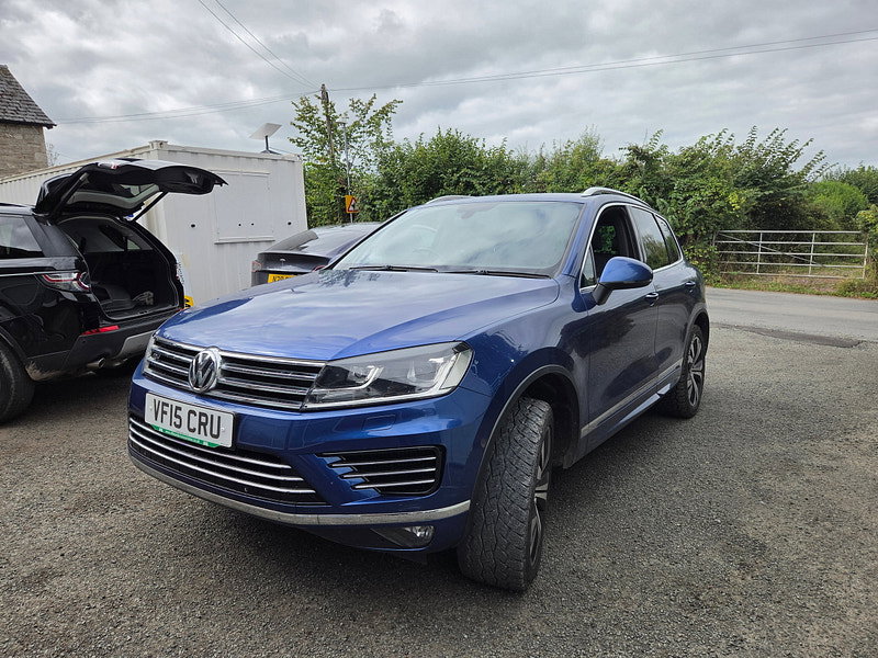 Volkswagen Touareg 3.0 TDI V6 BlueMotion Tech R-Line SUV 5dr Diesel Tiptronic 4WD Euro 6 (s/s) (262 ps) 5dr Automatic 2026