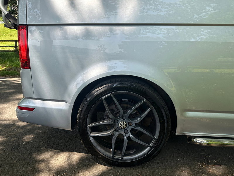 Volkswagen Transporter 2.0 TDI T28 BlueMotion Tech Highline Panel Van 5dr Diesel Manual FWD SWB Euro 6 (s/s) (102 ps) 5dr Manual 2026