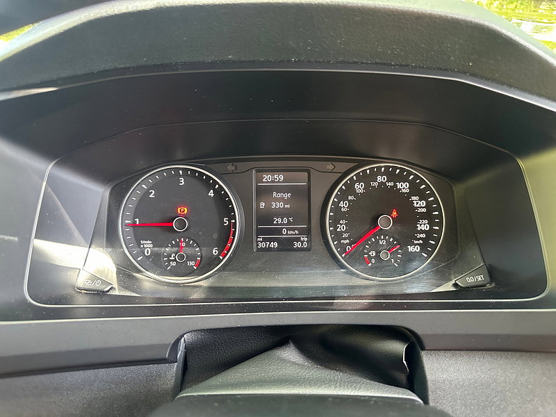 Volkswagen Transporter 2.0 TDI T28 BlueMotion Tech Highline Panel Van 5dr Diesel Manual FWD SWB Euro 6 (s/s) (102 ps) 5dr Manual 2026